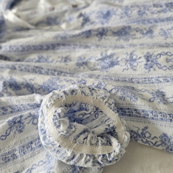 Vintage Lanz of Salzburg Etoile Floral Flannel Nightgown Small - Picture 4 of 6